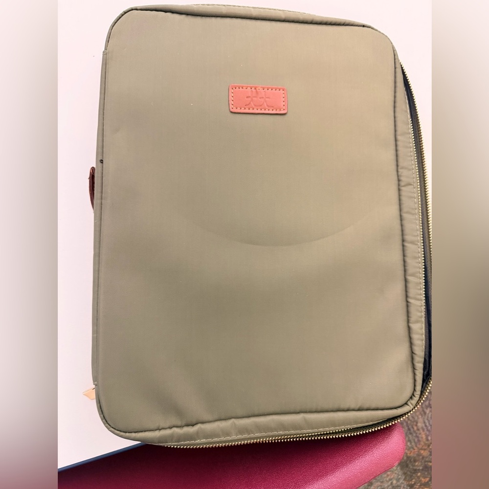 Teacher Tote File Organizer